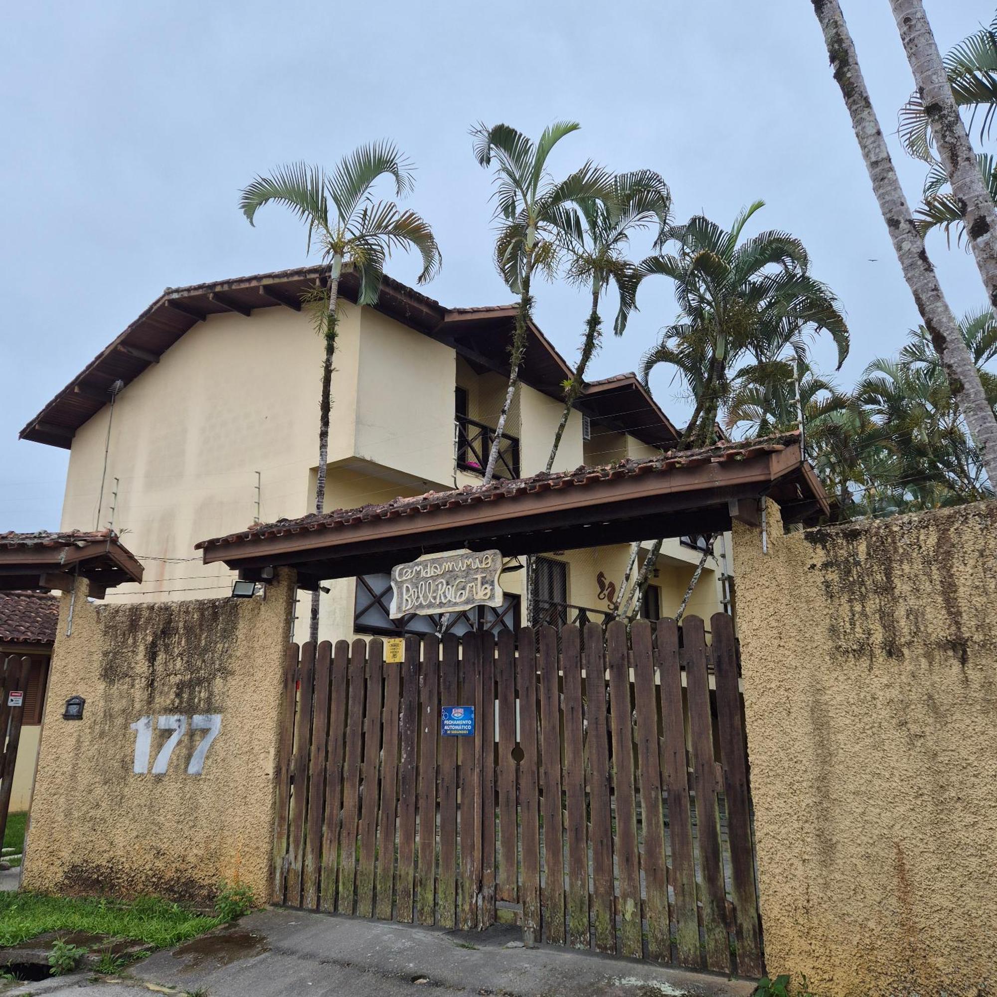 Casa 7 Em Ubatuba No Centro Condominio Com Piscina E Churrasqueira Extérieur photo